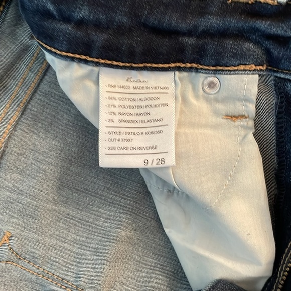 Women's Blue Jeans - Picture 3 of 4